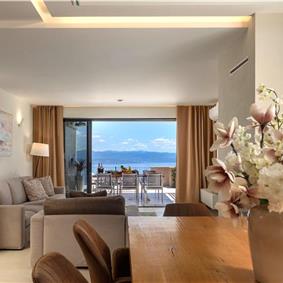 4 Bedroom Villa with Salt Water Pool, Private mini golf course and Rooftop Terrace near Opatija, Sleeps 8